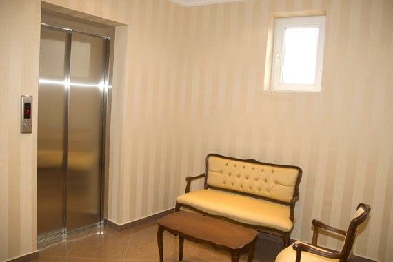 Hotel Begolli Pristina Esterno foto
